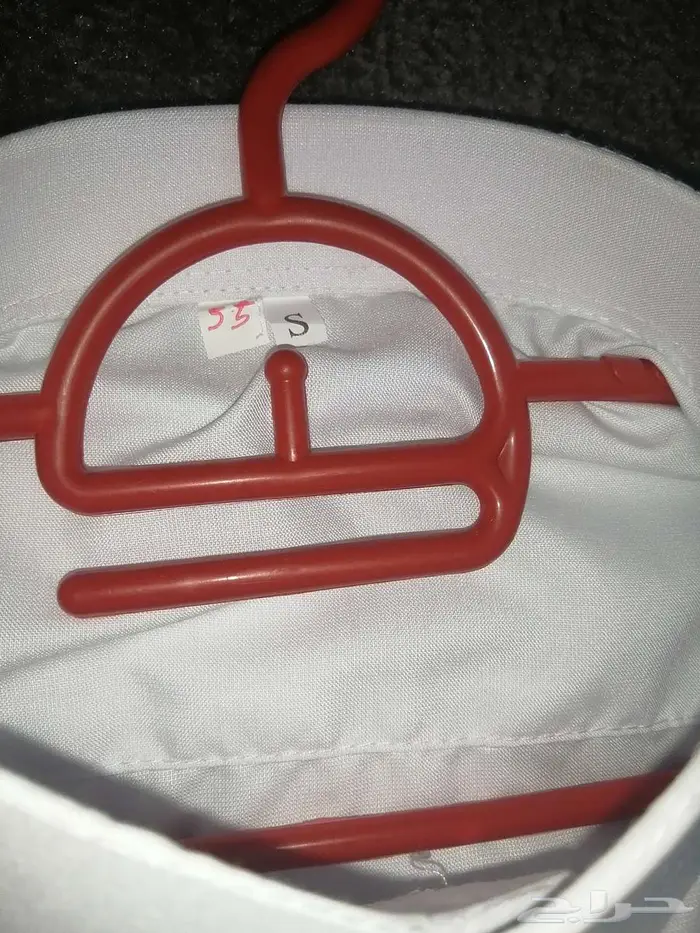 ثوب جديد مجانا لمن يمكنه الاستفادة منه 0