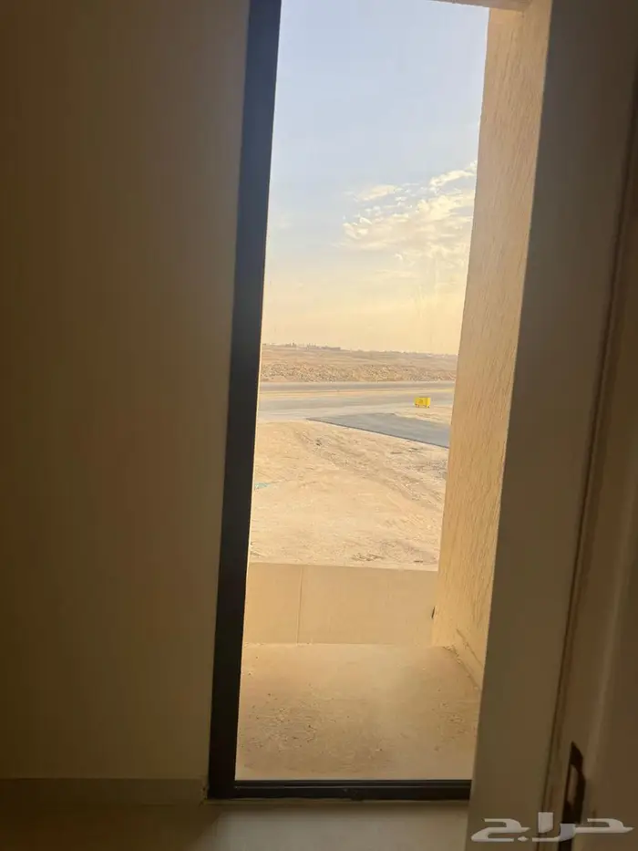 فيلا دبلكس وملحق مساحه 300 10