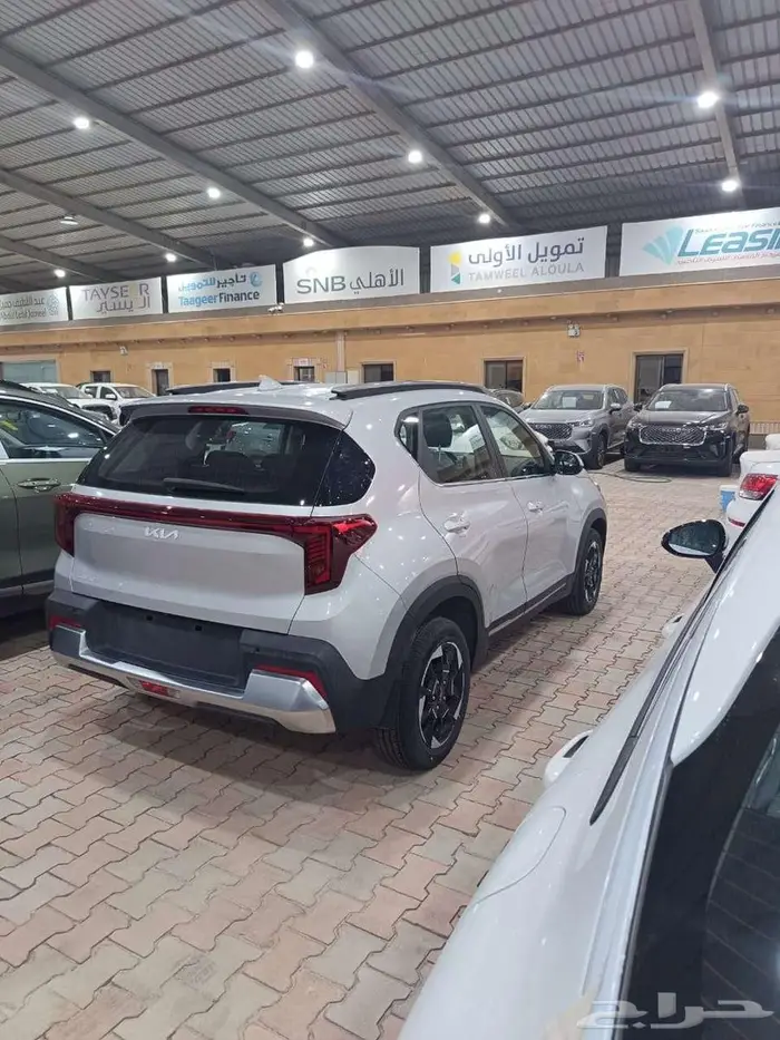 كيا سونيت نص فل جديد 2024 GLS 10