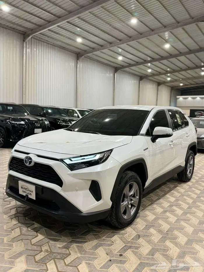 راف فور هايبرد موديل 2024 1