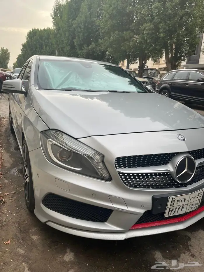 للبيع مرسيدس 36 سي موديل 2013 فضية فئة A250 26
