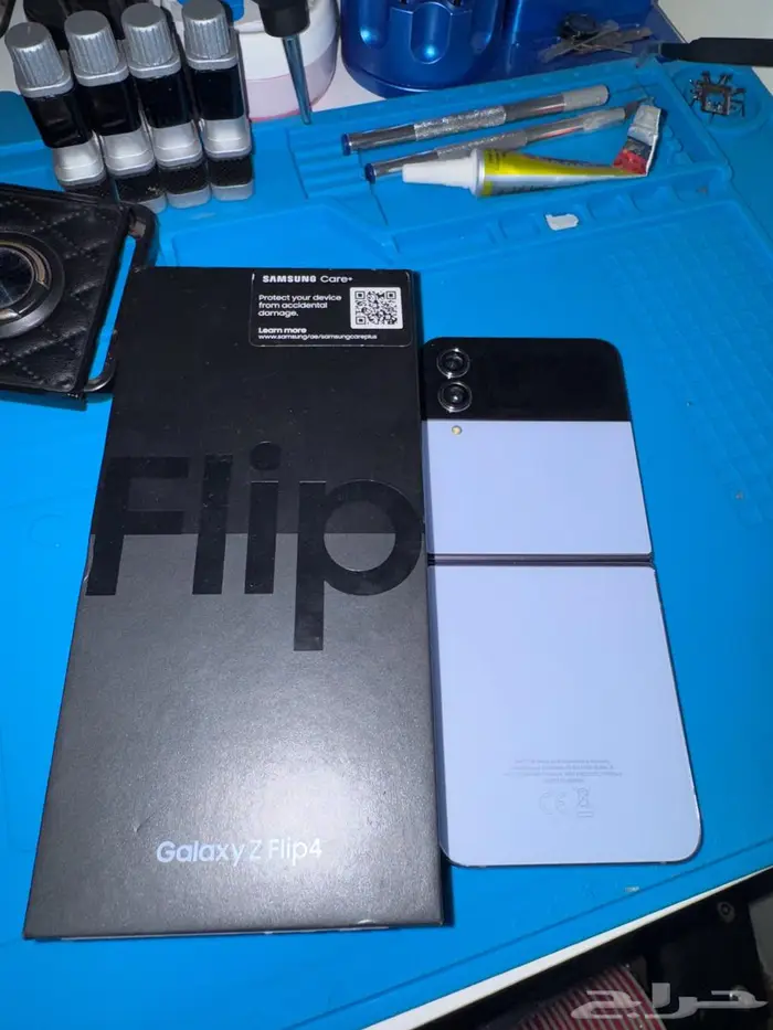 Samsung z flip 4 تم البيع 1