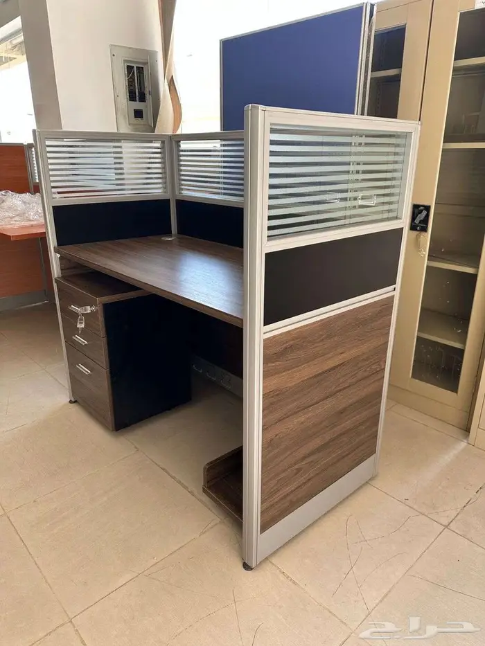 محطات عمل أنيقة بجدة  جودة عالية  أسعار مذهلة  وتوصيل مجاني 2