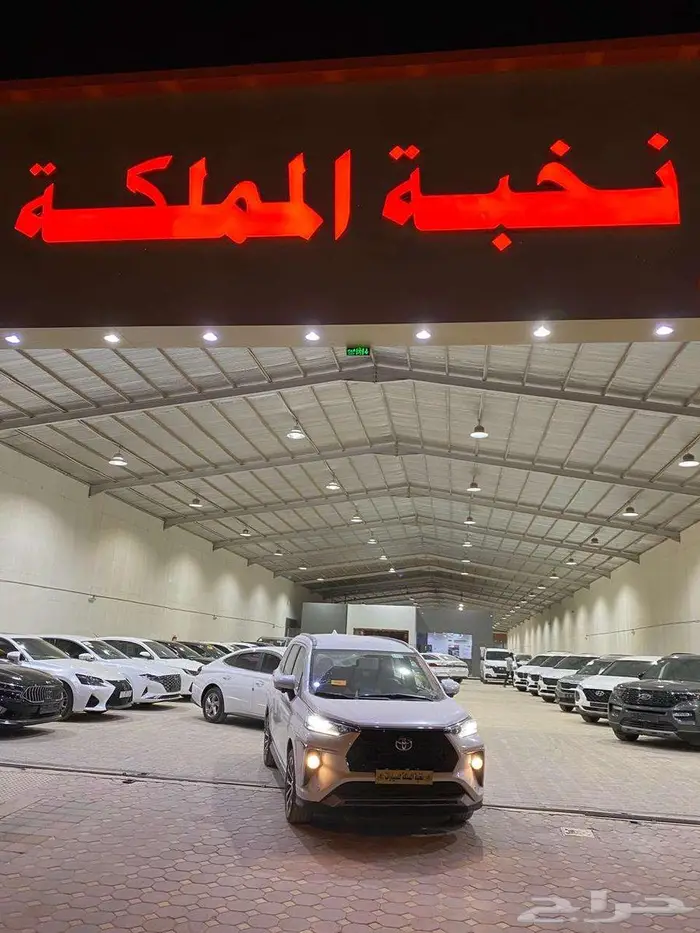 تويوتا فيلوز GLX 2025 أصفار شاشه كاميرا عبداللطيف جميل 0