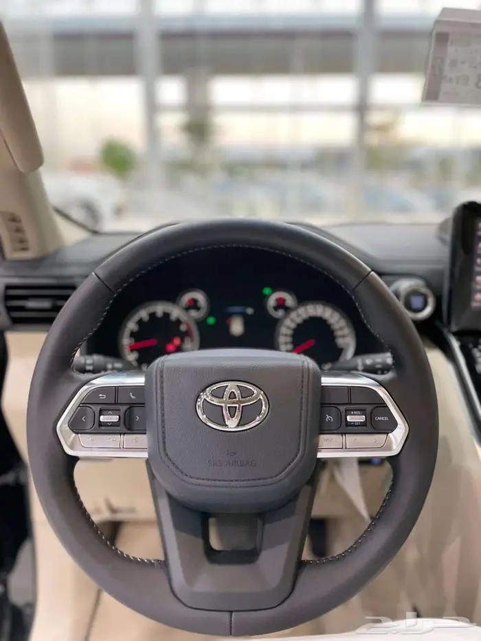 تويوتا لاندكروزر GXR L3 بنزين سعودي 2025 بطاقة جمركية 19