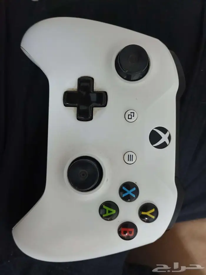 Xbox One بحالة ممتازة   ذراع تحكم (مكفول للتجربة) 4