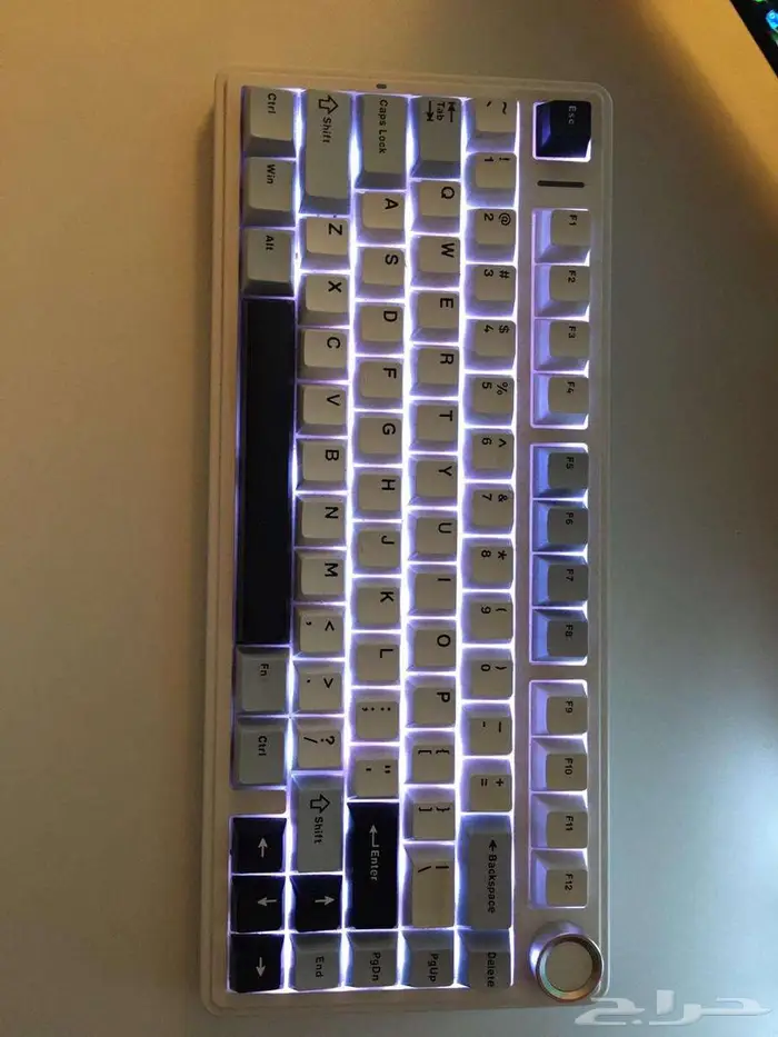 للبيع PC مع كامل الإكسسوارات 2
