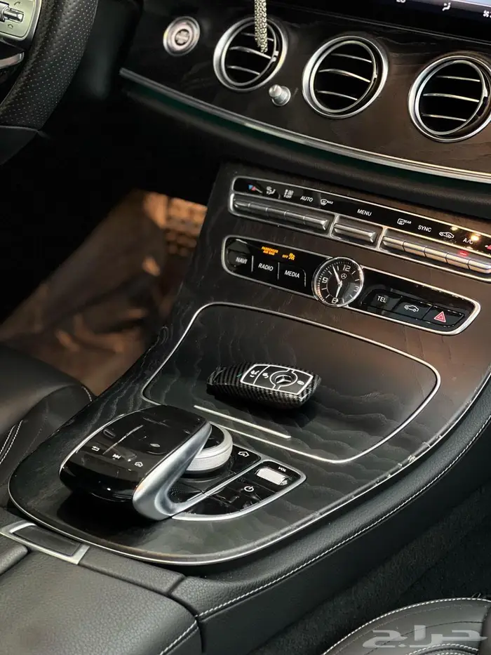E250 فل عداد 81 الف بدي وكالة 32