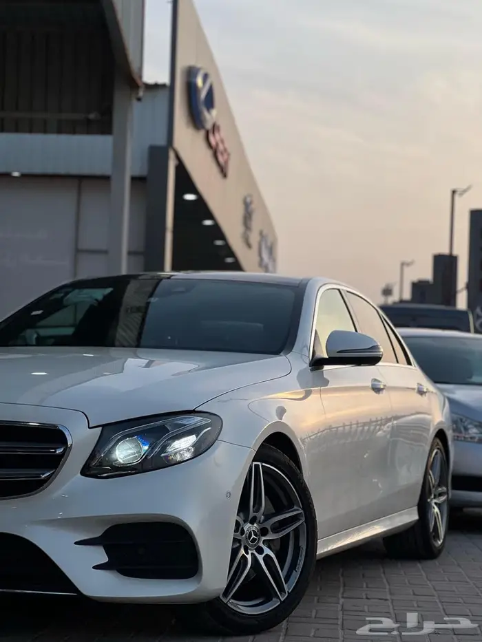 E250 فل عداد 81 الف بدي وكالة 3
