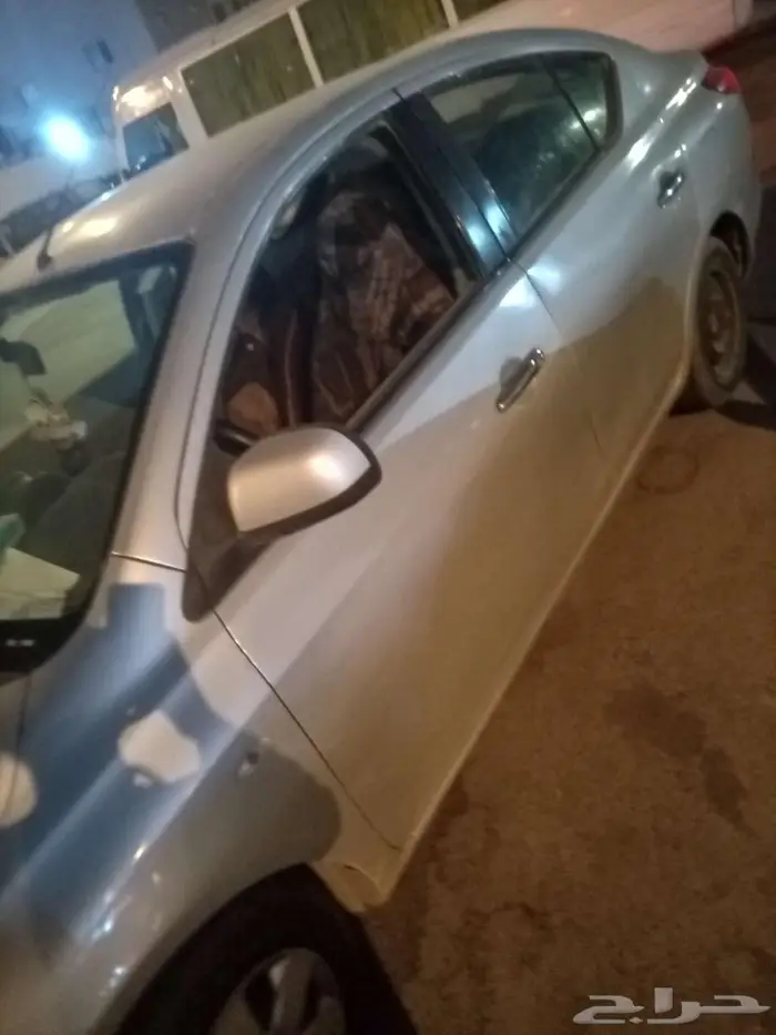 نيسان صنى2013 Nissan sunny good condition 3