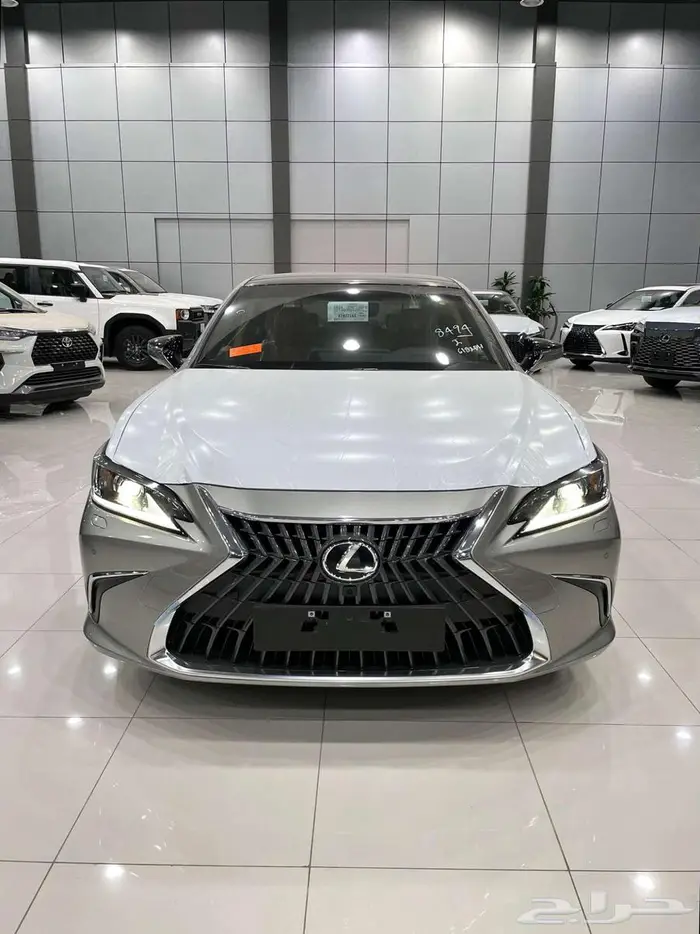 لكزس ES 350 CC بنزين سعودي 2025 اقل سعر كاش وبنوك 8