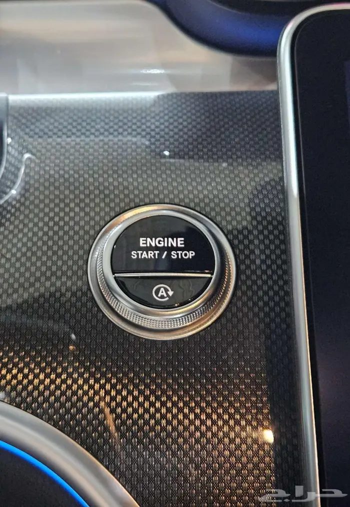 مرسيدس C300 .. 2023 39