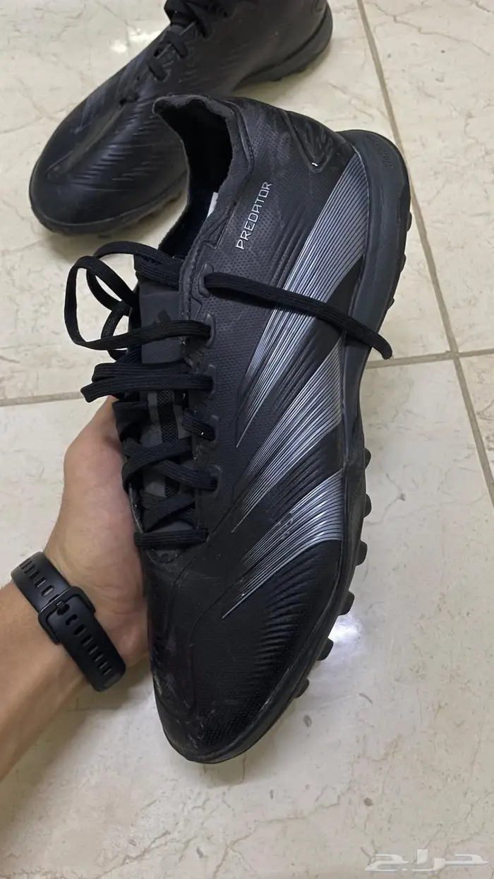كنادر كوره اديداس 1