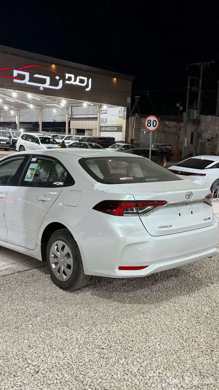 عرض خاص كورولا XLI 2.0 طيس بنزين 2025 بسعر 77000 3