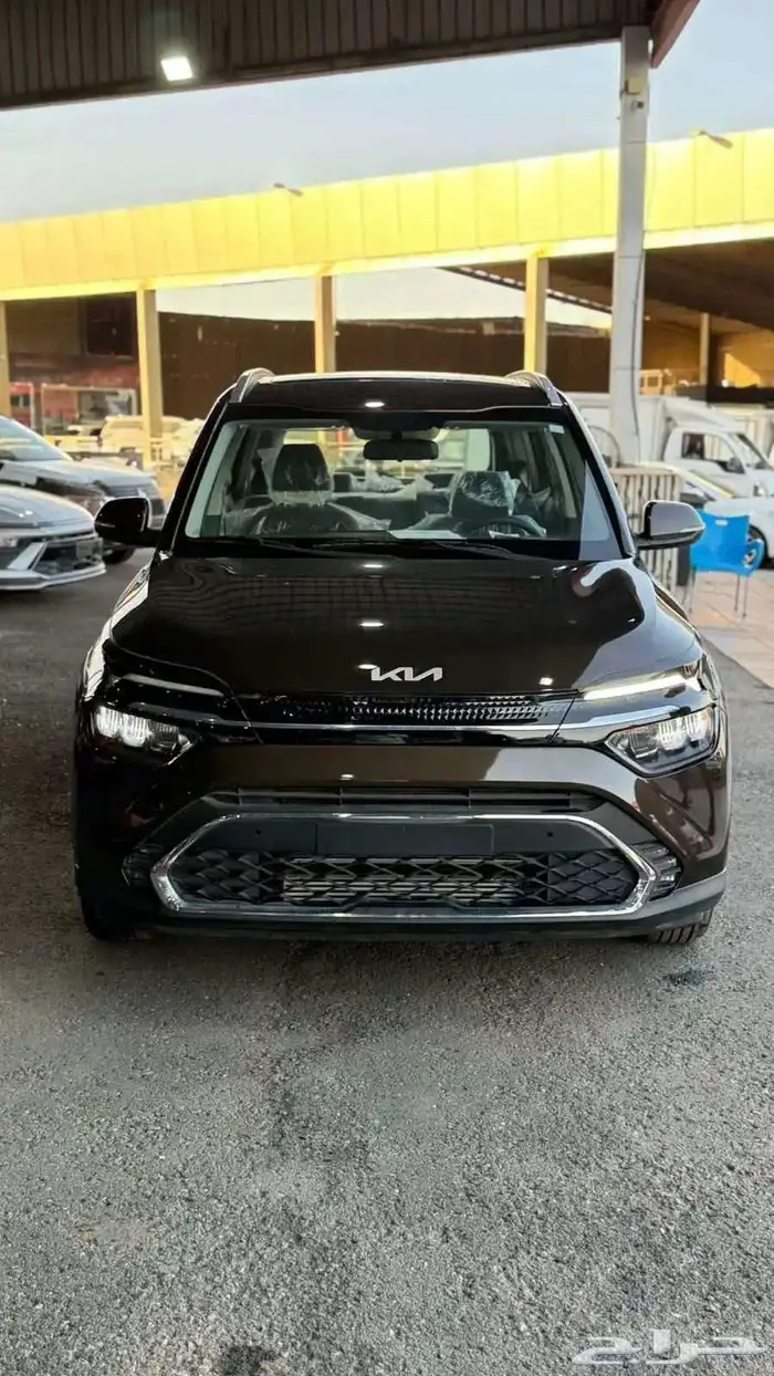 كيا كرنز2023فل كامل بسعر خاص 0