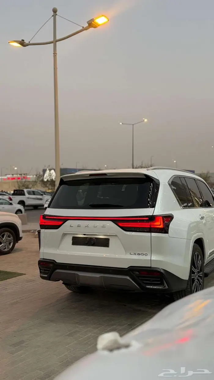 لكزس LX600 BB سعودي ابيض جملي 2024 5