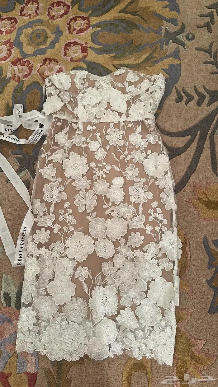 فستان ابيض مقاس لارج اكس لارج 0