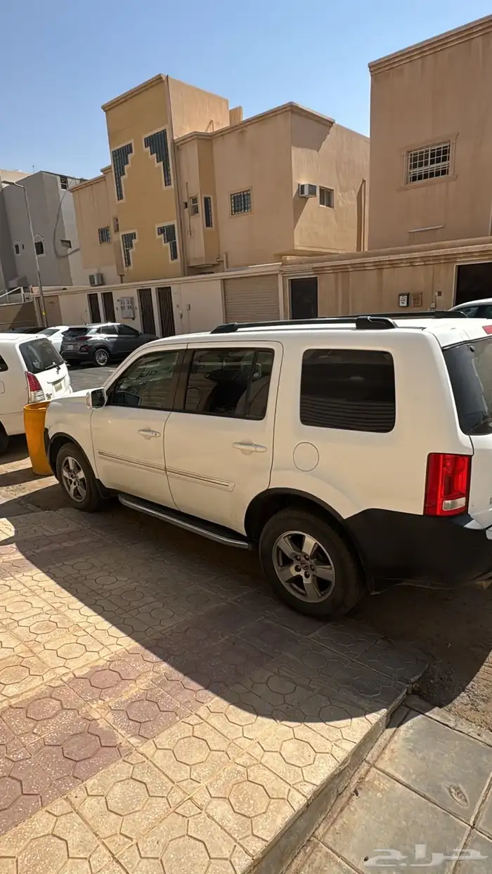 للبيع هوندا بايلوت 2012 1
