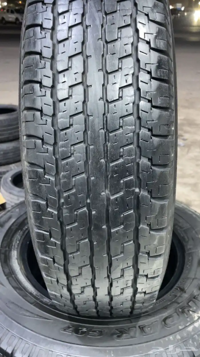 205 R 16 كفرات يوكهاما مستخدمة نقشة ممتازة جدا 24 L200 0