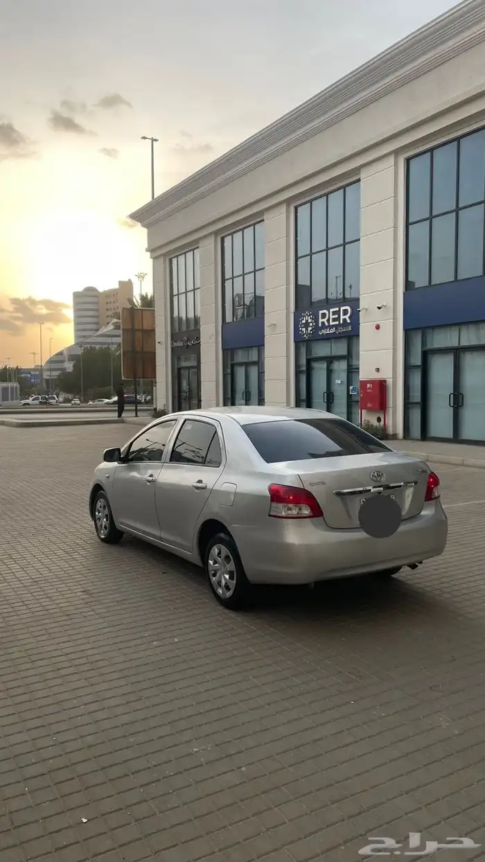 تويوتا يارس 2012 3