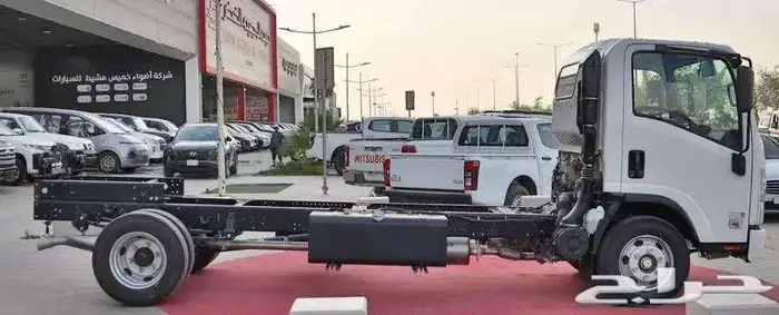 ايسوزو ديانا 6 طن شاص طويل 2025 1