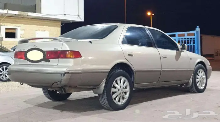 تويوتا كامري فتحة مديل 2001 ذهبي - الخرج 12