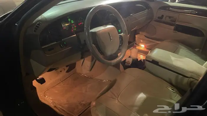 لنكون تاون كار لارج 2006 3