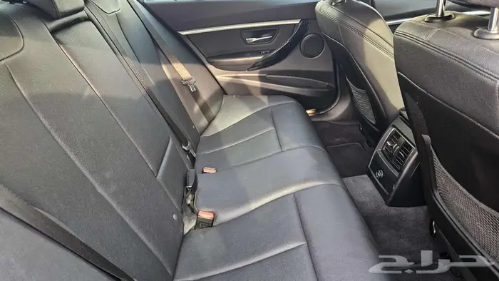 BMW 318i نظيفة جدا للبيع 7