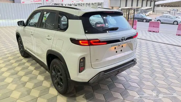 اوربان كروزر ستاندر 2026 3