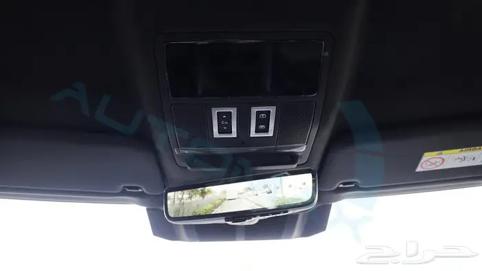 2025 LAND ROVER DEFENDER 110 OCTA EDITION ONE 4.4TT V8 37