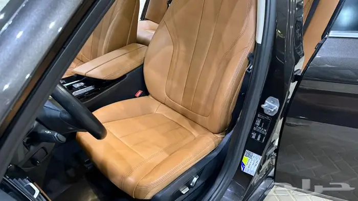 بي ام دبليو 520 2019 18