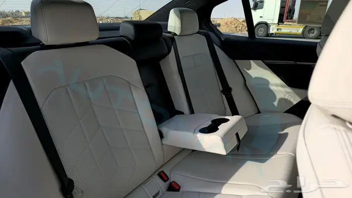 2026 BMW 5-SERIES 520i 2.0T RWD GCC 0Km اصفار ضمان الوكيل 27