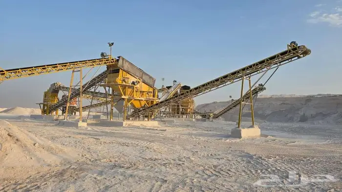 للإيجار كسارة حجر بمجمع الصمان بالاحساء 4