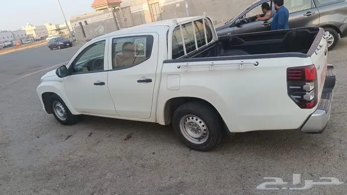 وانيت متسوبيشي 3