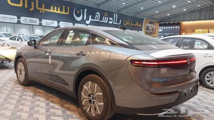 تويوتا كراون هايبرد برستيج 2026 سعودي تيتانيوم فل كامل 12