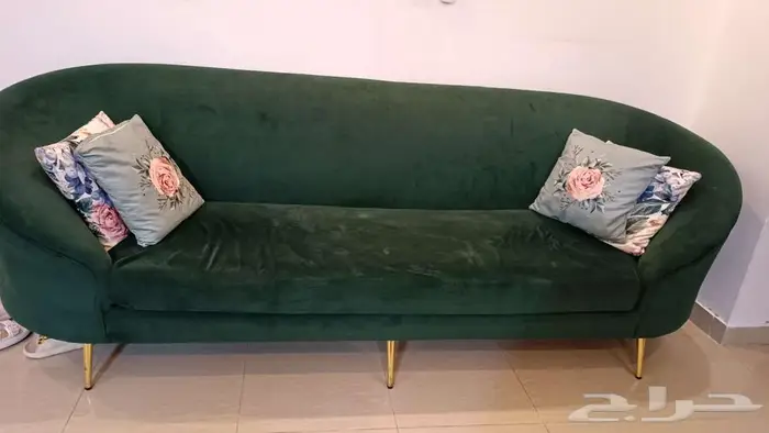 كنب نظيف للبيع بحالة جيدة 2