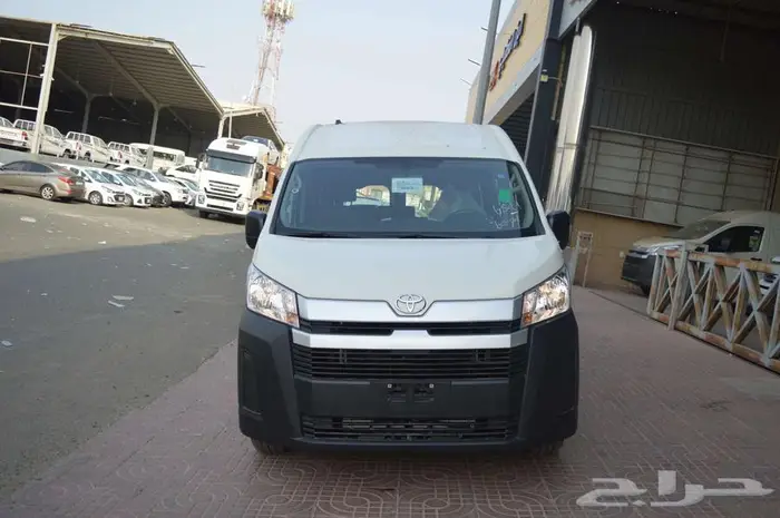 تويوتا باص هايس 2026 ديزل سقف مرتفع عبداللطيف جميل 2