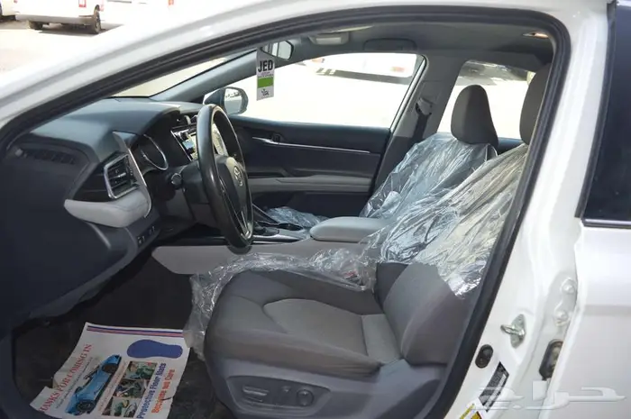 تويوتا كامري موديل 2020 4سلندر امريكي بطاقة جمركية 14