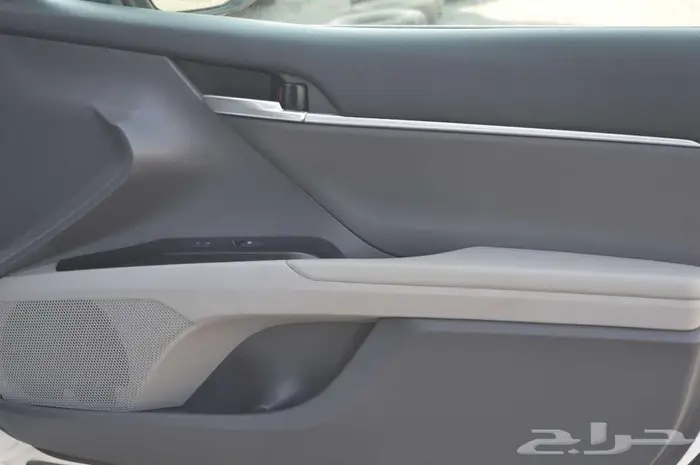 تويوتا كامري موديل 2020 4سلندر امريكي بطاقة جمركية 25