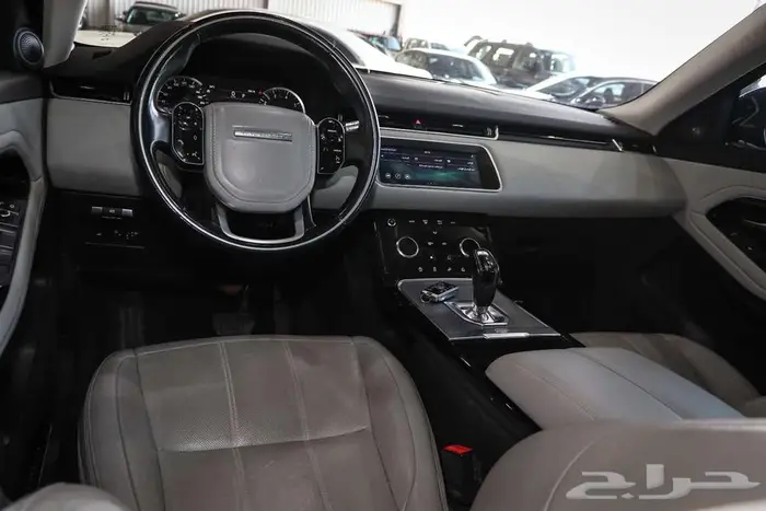 رنج روفر ايفوك P200 S موديل 2020 4