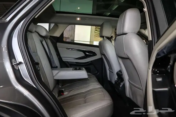 رنج روفر ايفوك P200 S موديل 2020 10
