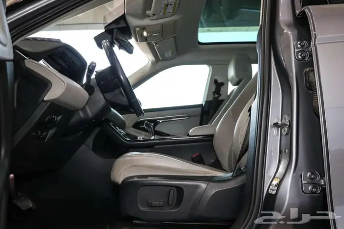 رنج روفر ايفوك P200 S موديل 2020 9