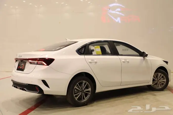 كيا سيراتو2024 K3فل كامل فتحه سقف وارد الصين (بنزين)1.6L 3