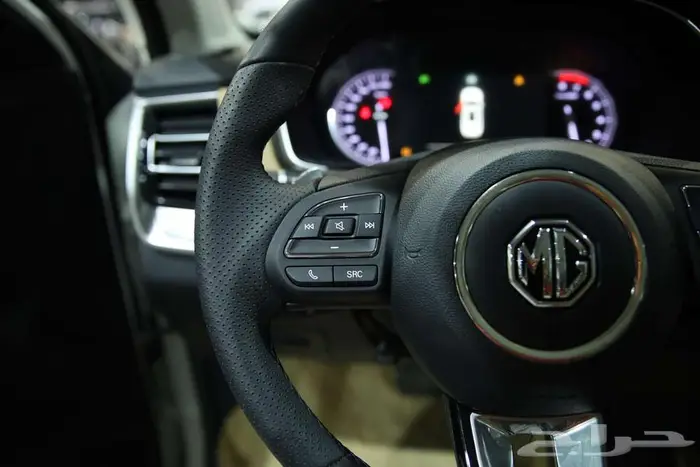 ام جي RX8 بالتقسيط برواتب تبدأ من 4000 13