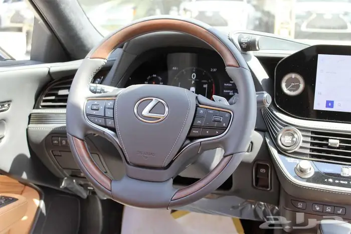 لكزس - LS500 برستيج - 2025 - خليجي 21