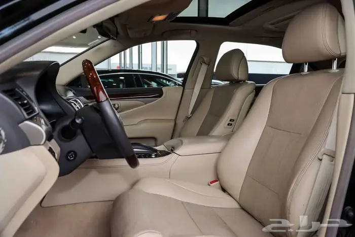 لكزس LS460 لارج موديل 2013 فل كامل 8