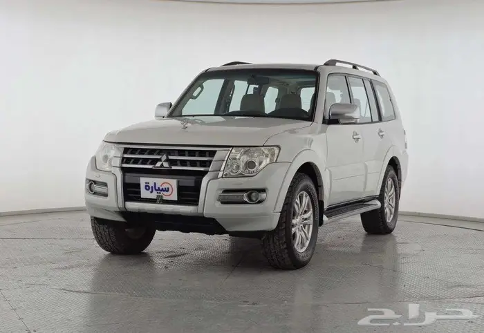 Pajero 2017 Full option  with 15 months warranty 6