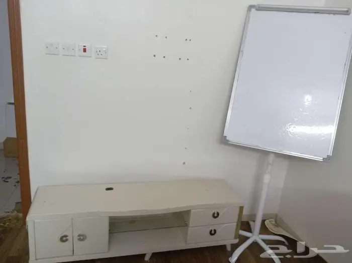 مايكرويف وفريزر ومشمع علاقه ملابس واخر... 7