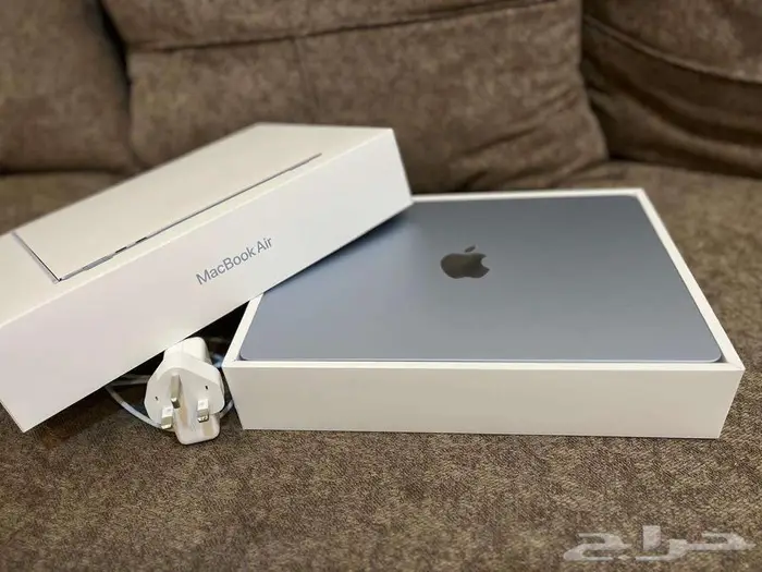 للبيع Apple MacBook Air M4 (2025)   13 inch 7