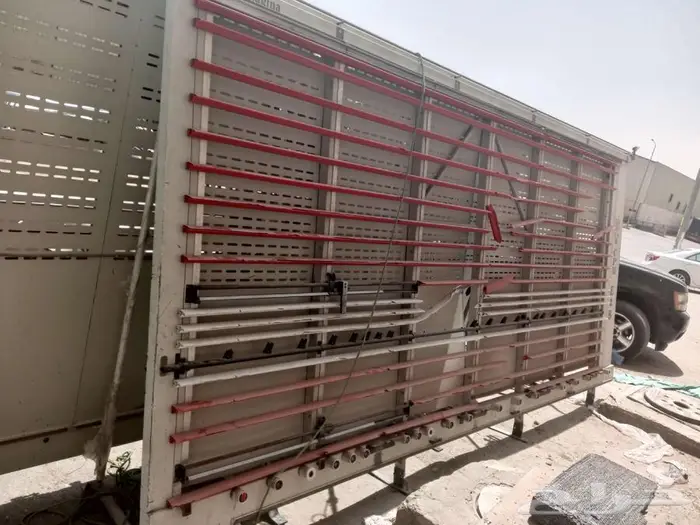 للبيع ماكينة قص كلادينج مستعملة 3